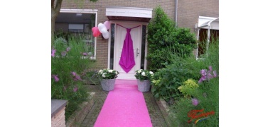 feestloper fuchsia roze loper met stropdas 1479685426